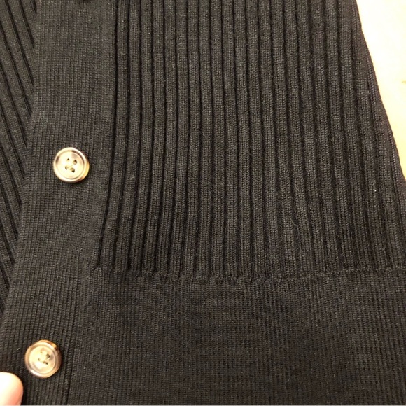 DYNAMITE Black Knitted Minimalist Basic V Neck Button Down Cardigan. Size Small - Picture 4 of 7